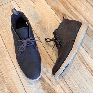 UGG Men’s Brown Leather Treadlite Chukka Boots with Light Tan Sole